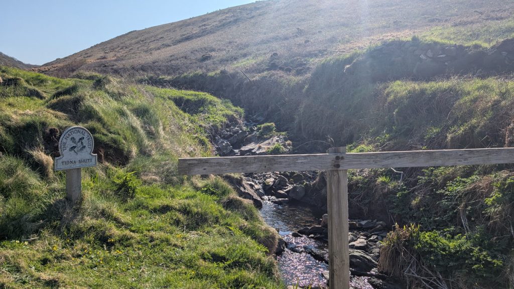 The bridge crossing the Tidna Shute stream