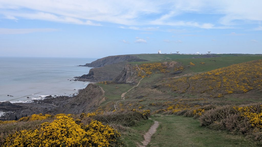 Looking back over Warren Gutter after Duckpool...