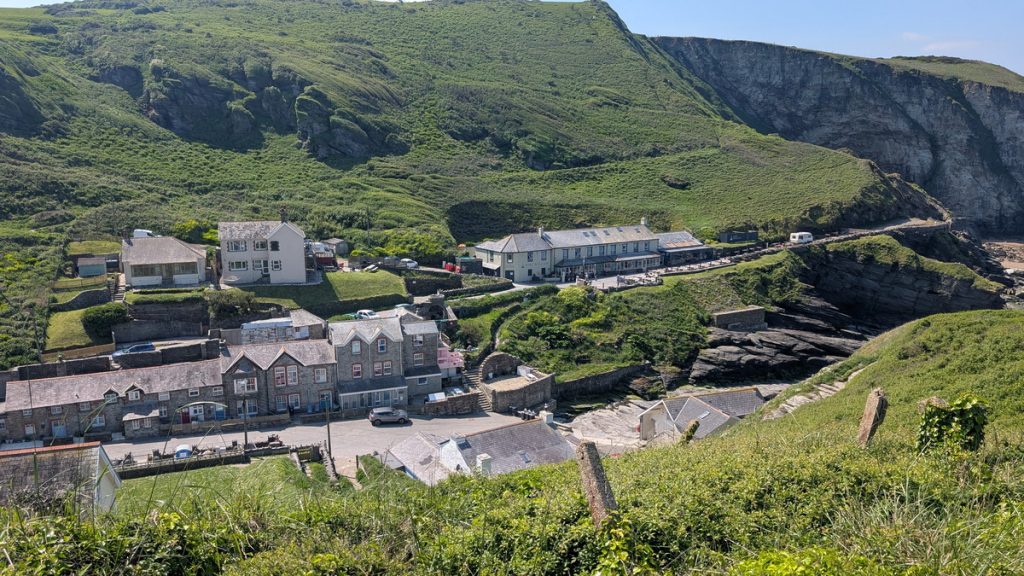 The Prince William Pub at Trebarwith Strand