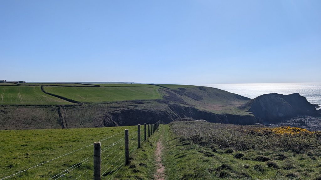 The descent into Uppacott Valley