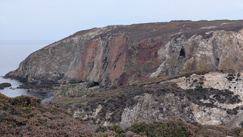 Mineral stained cliffs at Ligga Head