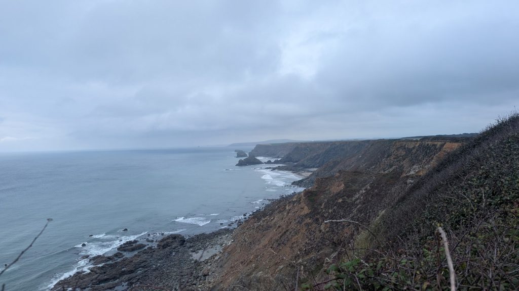 Looking back along North Cliffs